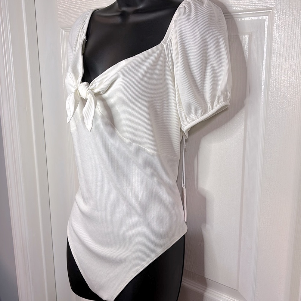 NWT LC Lauren Conrad Puff Sleeve Bodysuit, Size XL - Picture 3 of 14